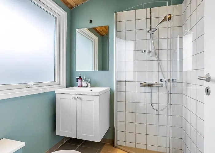 3 Bedroom Lovely In *